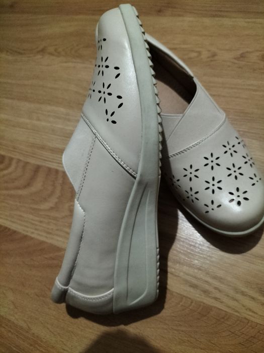 Buty damskie rozmiar 42
