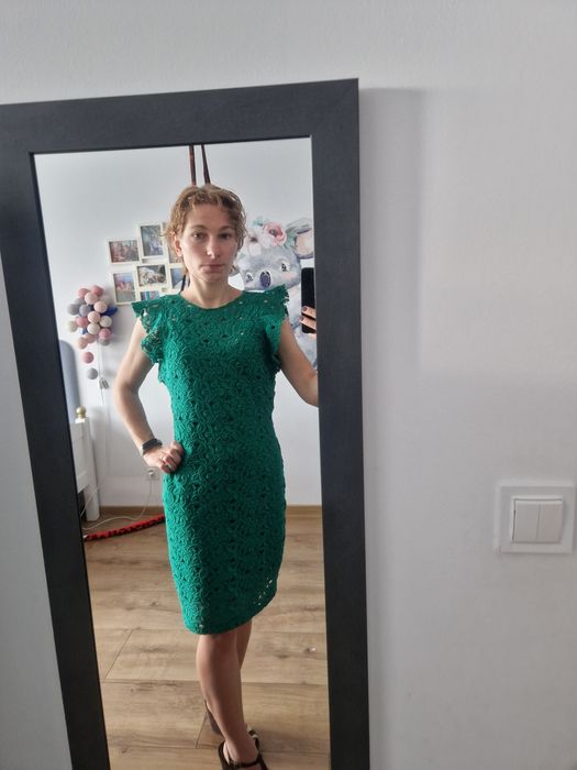 Zielona koronkowa sukienka rozm. S