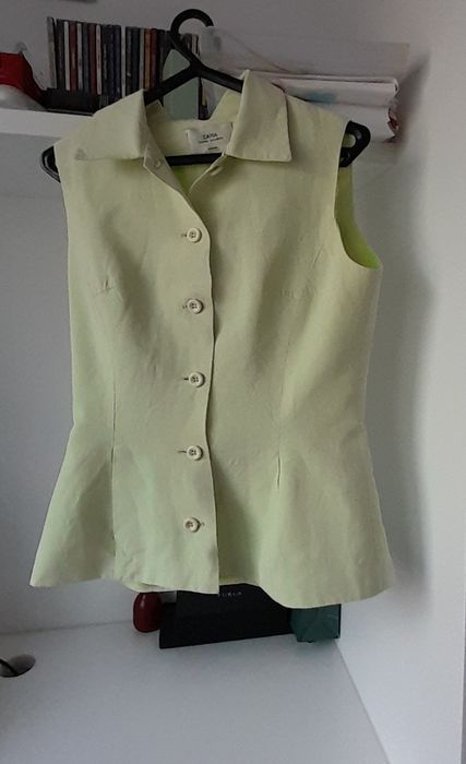 Conjunto saía e top verde claro