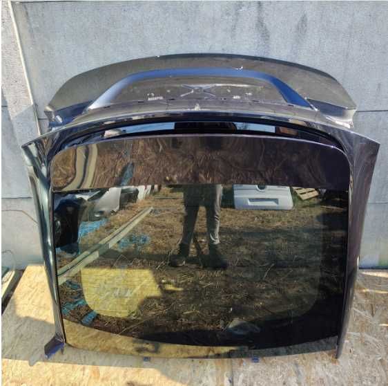 Tesla Model X кришка багажника ляда рест дорест