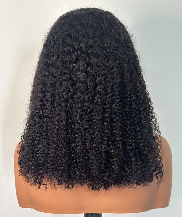 Peruca 100% cabelo humano /300% density  Kinky Curly 20inch