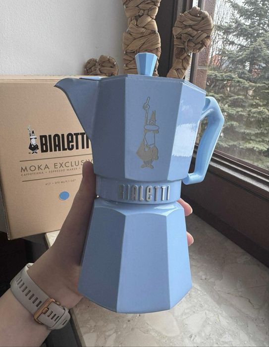 Bialetti niebieski made in italy nowy w kartonie kawiarka