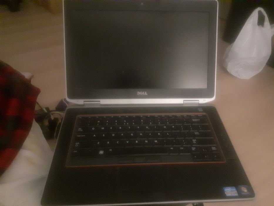 Laptop dell latitude