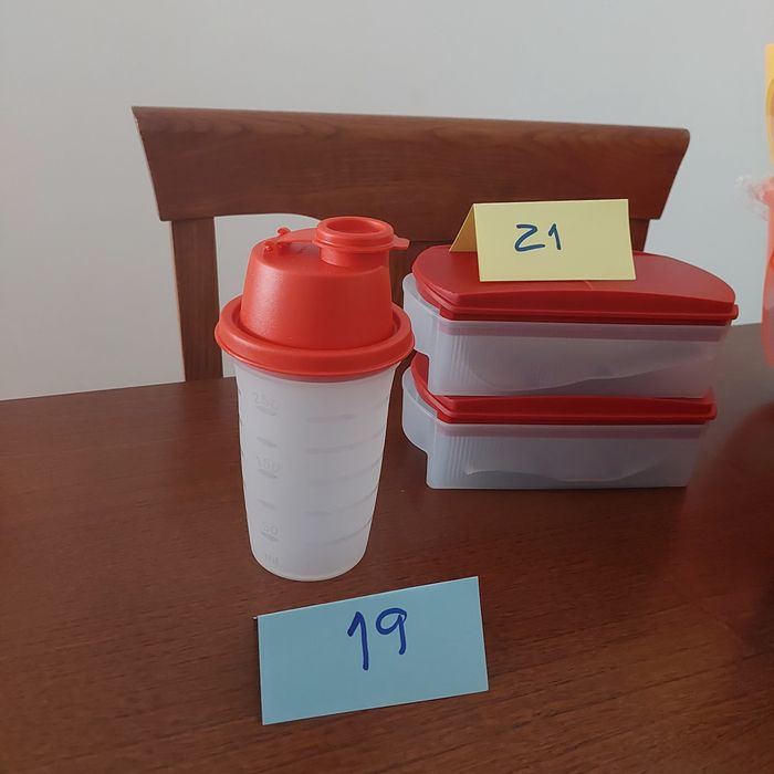 Tupperware Various427871458097244162