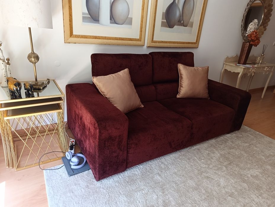 Conjunto sala  louceiro, mesa cadeiras, sofá