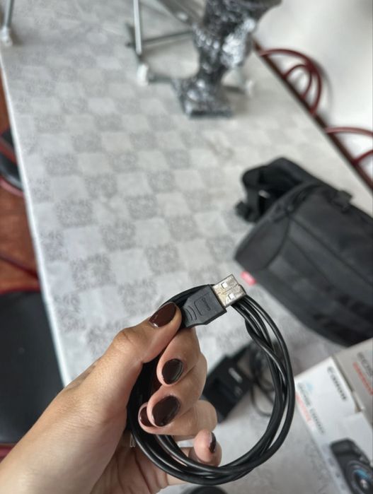 Canon EOS 1300D c/ WIFI