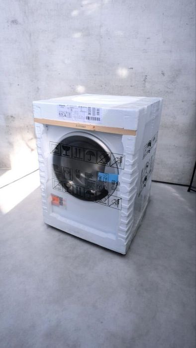 Máquina de Lavar Roupa Hotpoint