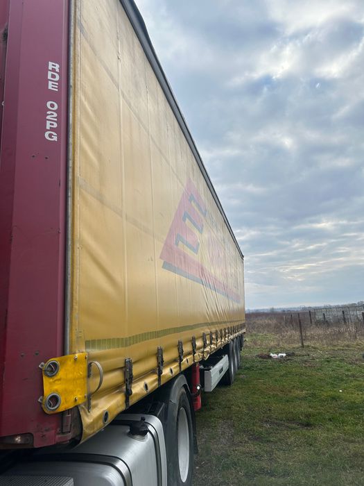 Напівпричіп KRONE