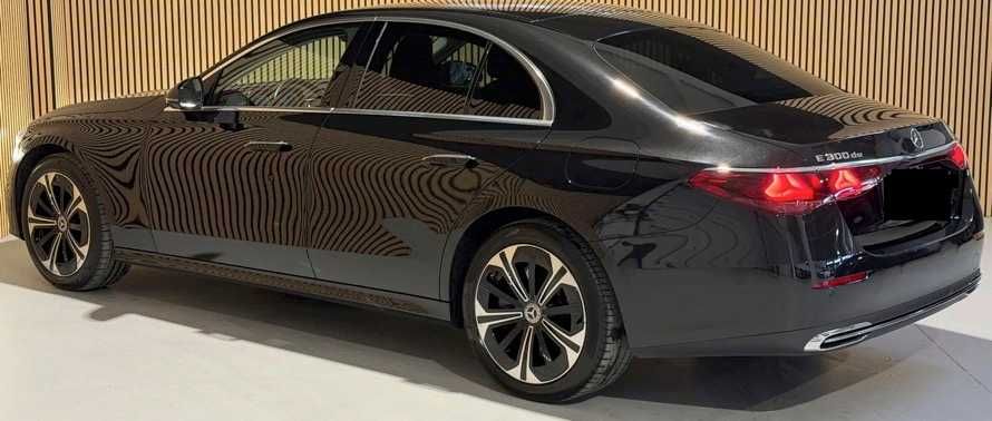 Mercedes E300 DE