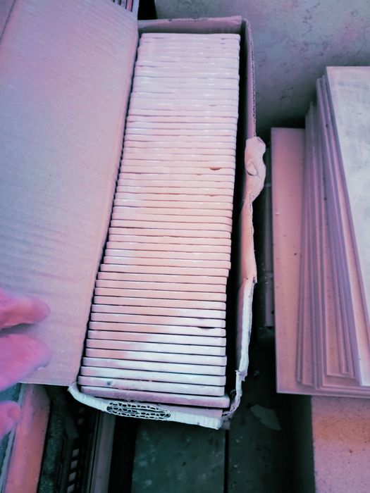 zestaw płytek różnosci