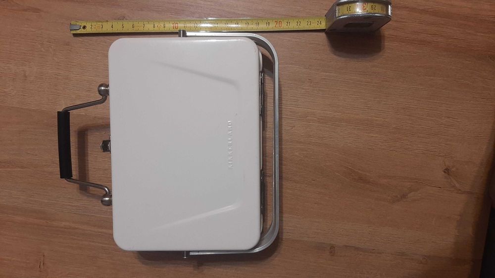 Mini grill przenośny