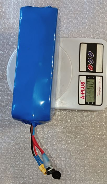 Аккумулятор батарея 36 v 12A.