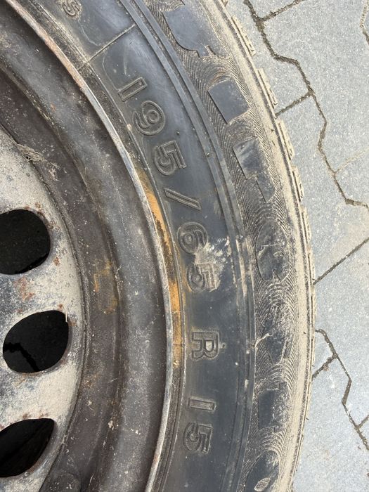 Koła 2 szt. 195/65 R15 TIRESTONE