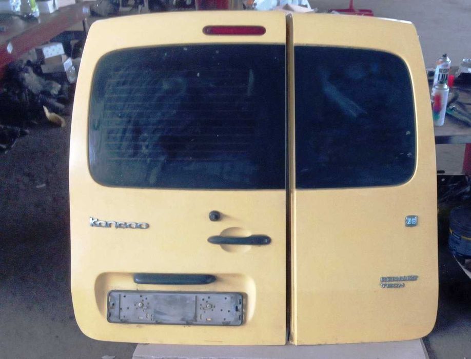 Renault Kangoo двері передні, здвижні задні пластик рено кенго 2