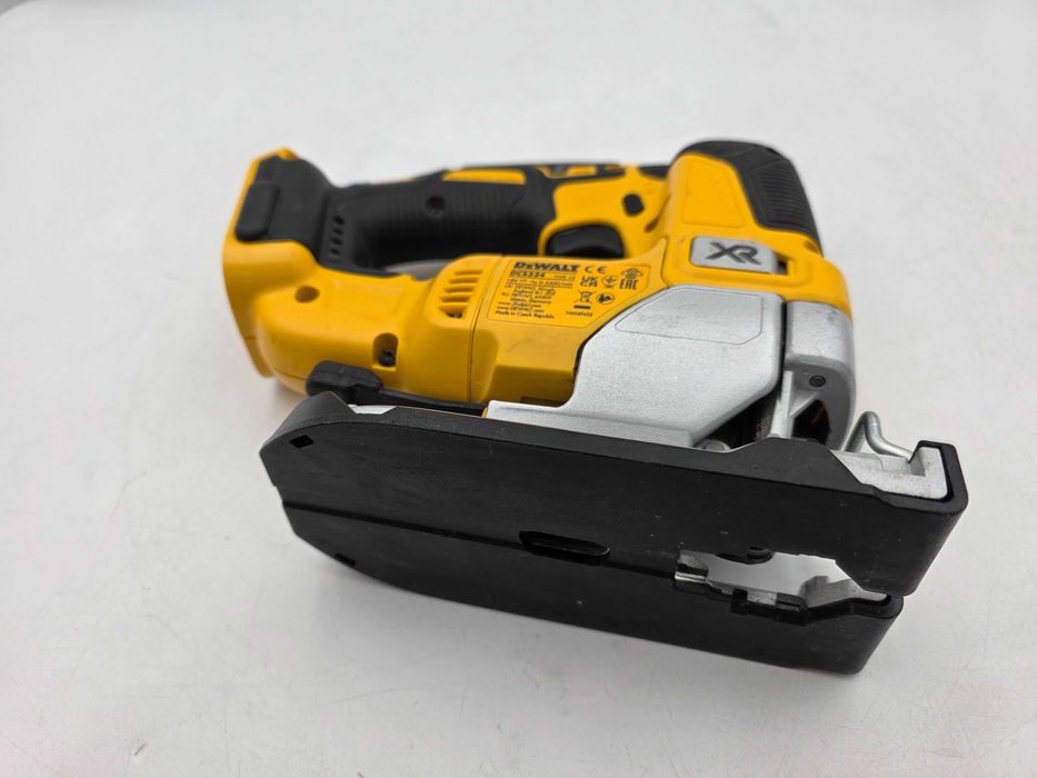 DCS334 Wyrzynarka akumulatorowa DeWalt 18V