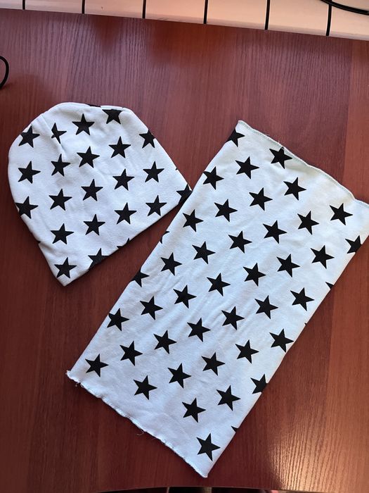 Шапочка з шарфом 2-3 роки