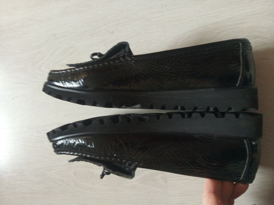 Mokasyny skóra Vibram modne czarne