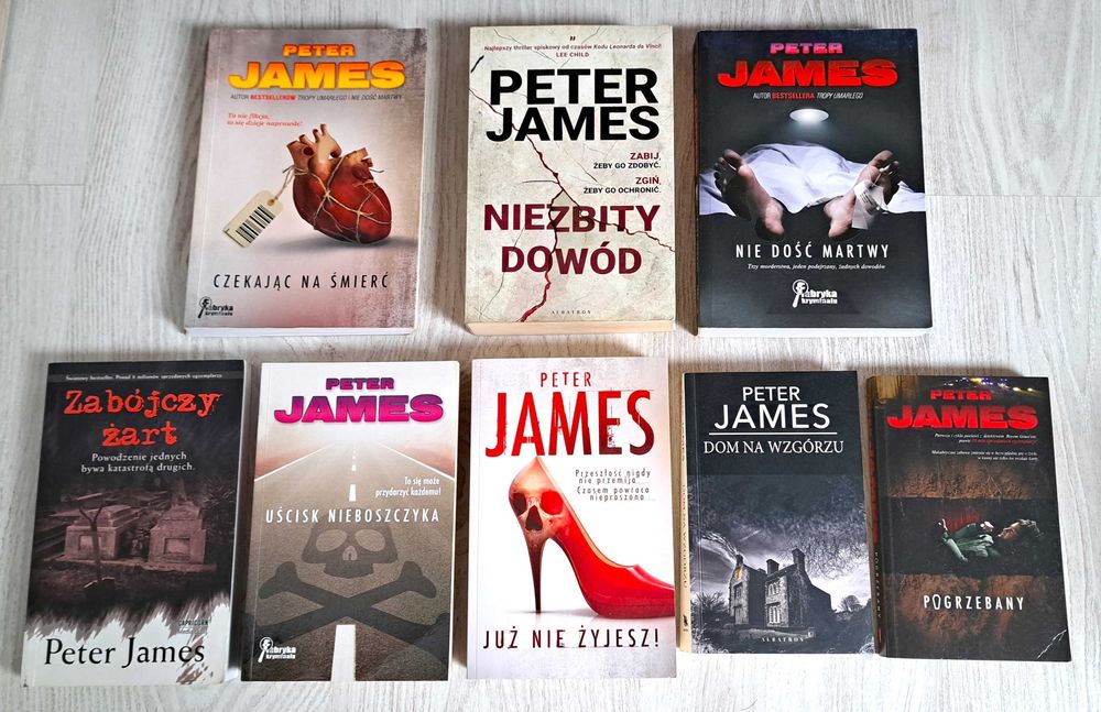 8 Peter James Dom na wzgórzu Pogrzebany Nie dość martwy Już nie żyjesz