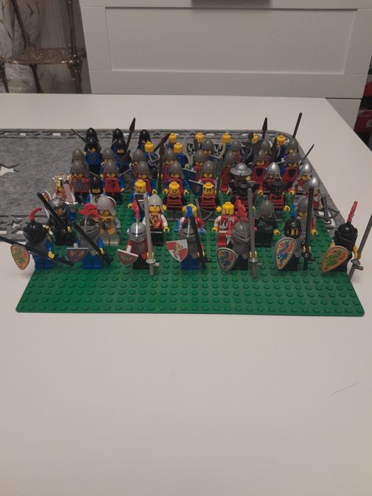 Figurki lego castle 54 sztuki