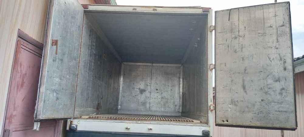 Прицеп для МАЗ,КамАЗ,ЗиЛ,термо ,10тон.Оплата любая.