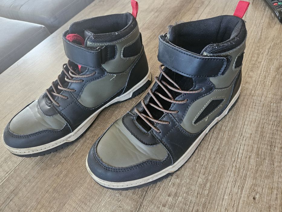 Sneakersy z rzepami r. 37