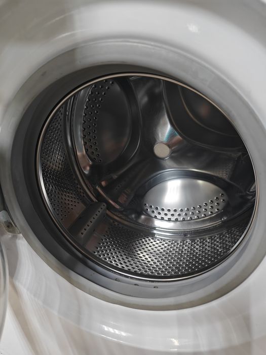 Пральна машина indesit