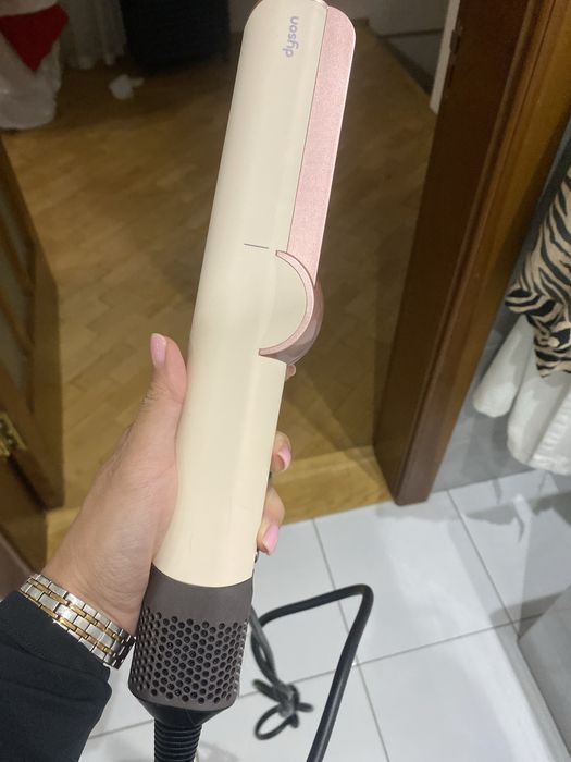 Dyson дайсон фен випрямляч утюжок