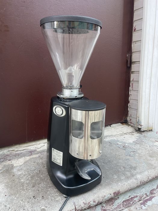Продам кофемолку Mazzer super jolly man