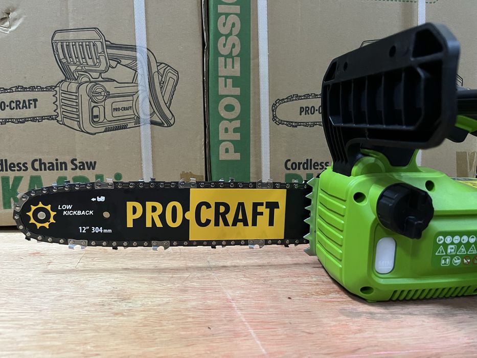 Акумуляторна ланцюгова пила Procraft PKA42Li шина 30см/ АКБ 4А та ЗП
