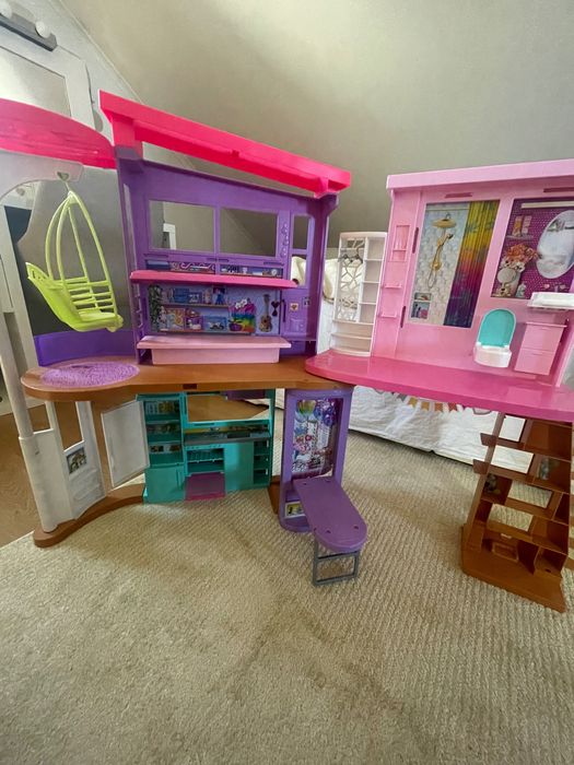 Casa da Barbie como nova