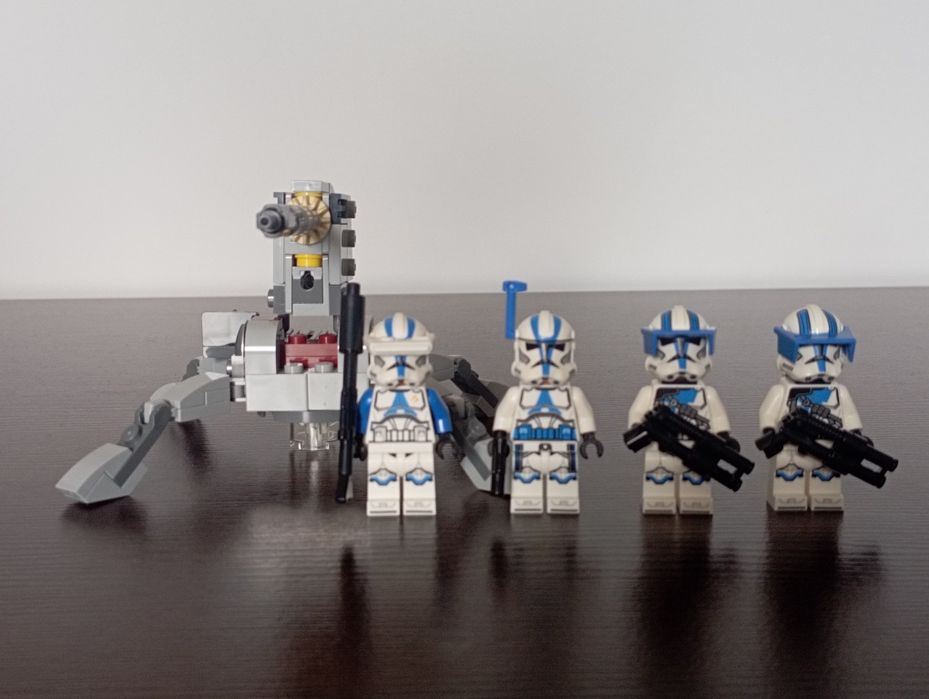 LEGO Star Wars zestaw bitewny żołnierze klony z 501 legionu