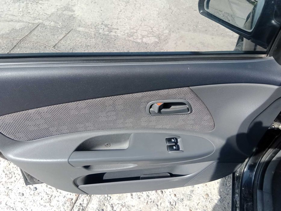 Продам Kia Rio 1,4 газ/бензин