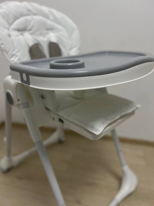 Стілець для годування, крісло для годування