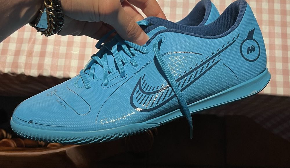 Sapatilhas nike futsal