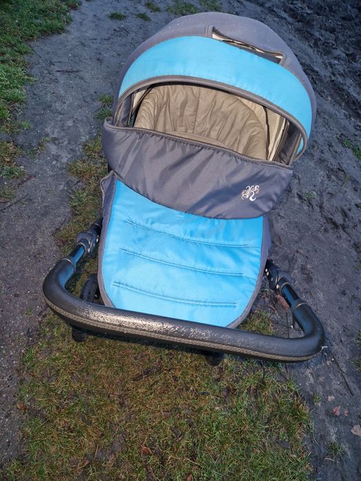 Sprzedam Wózek 2w1
