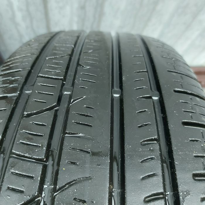 Колеса титани диски шини скати оригінали Ніссан R17 всесезонка