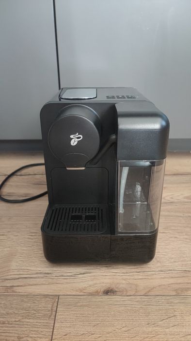 Tchibo caffisim latte milk ekspres do kawy ze spieniaczem do mleka