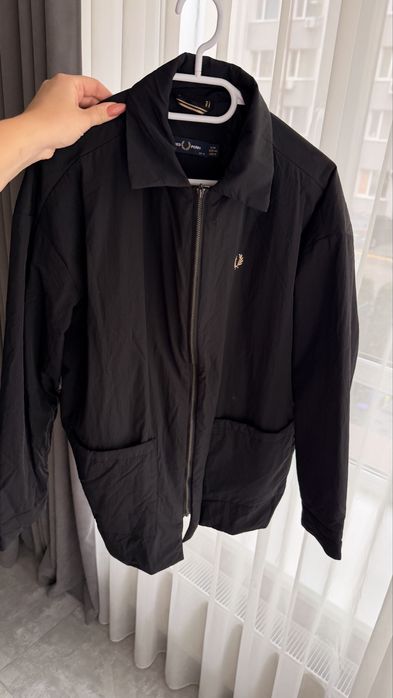 Куртка чорна Fred Perry