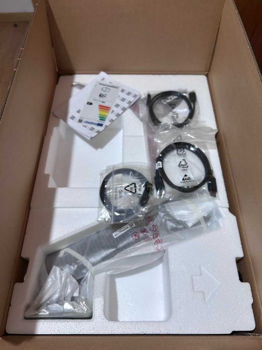 Monitor LG UltraGear 27GP850-B - QHD 27 IPS 180Hz G-Sync