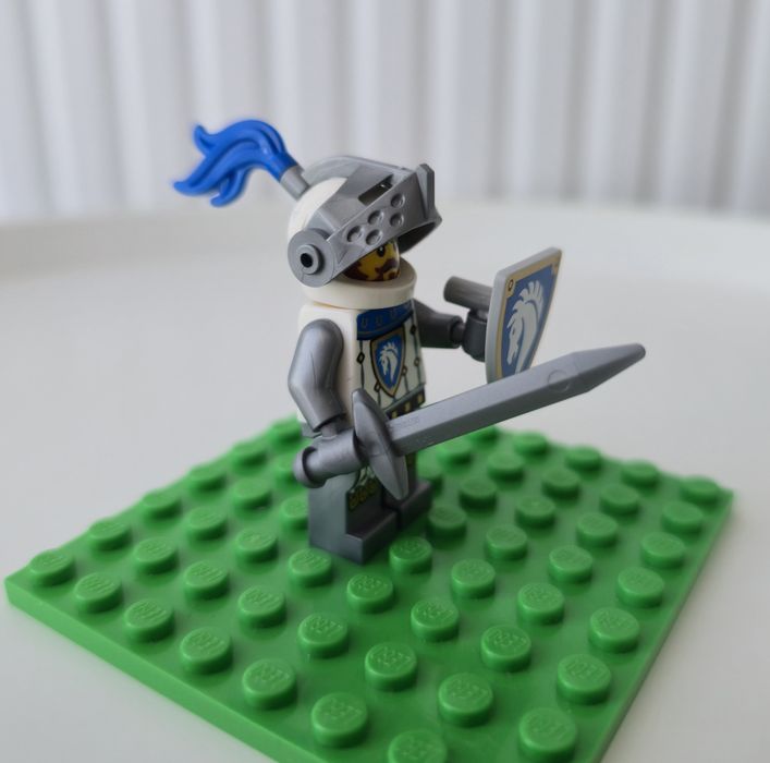 Nowa Lego figurka Rycerza Herbu Konia Castle