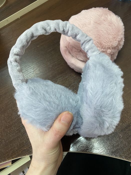 хутряні навушники зимні чорні, сірі,рожеві, коричневі/крабики-заколки