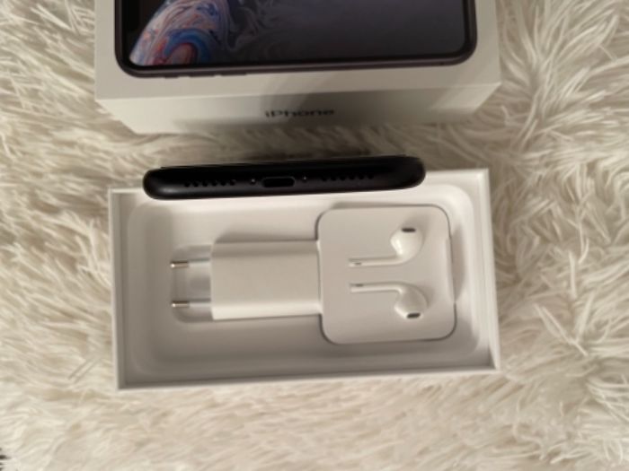 iPhone XR 128GB Black Jak Nowy+etui UAG