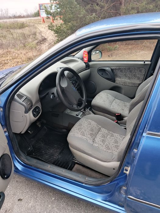 Калина  2006 рік 1.6 газ/бензин!