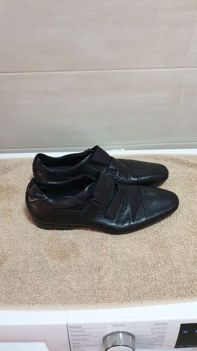 Męskie buty wizytowe HUGO BOSS rozm. 43