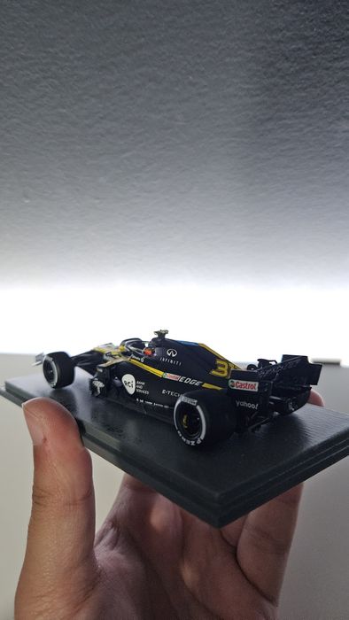 Spark 1:43 Renault R.S.20 #31 Esteban Ocon – Sakhir GP 2020