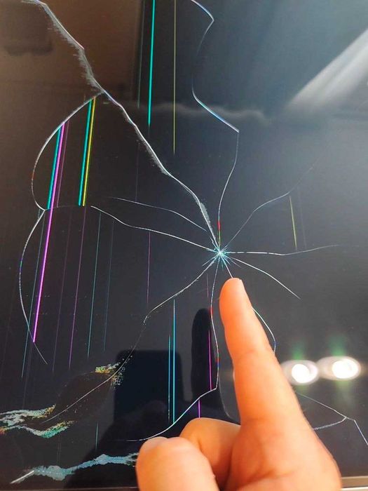 Sprzedam telewizor Samsung 55 QE55QN85A na części – uszkodzona matryca