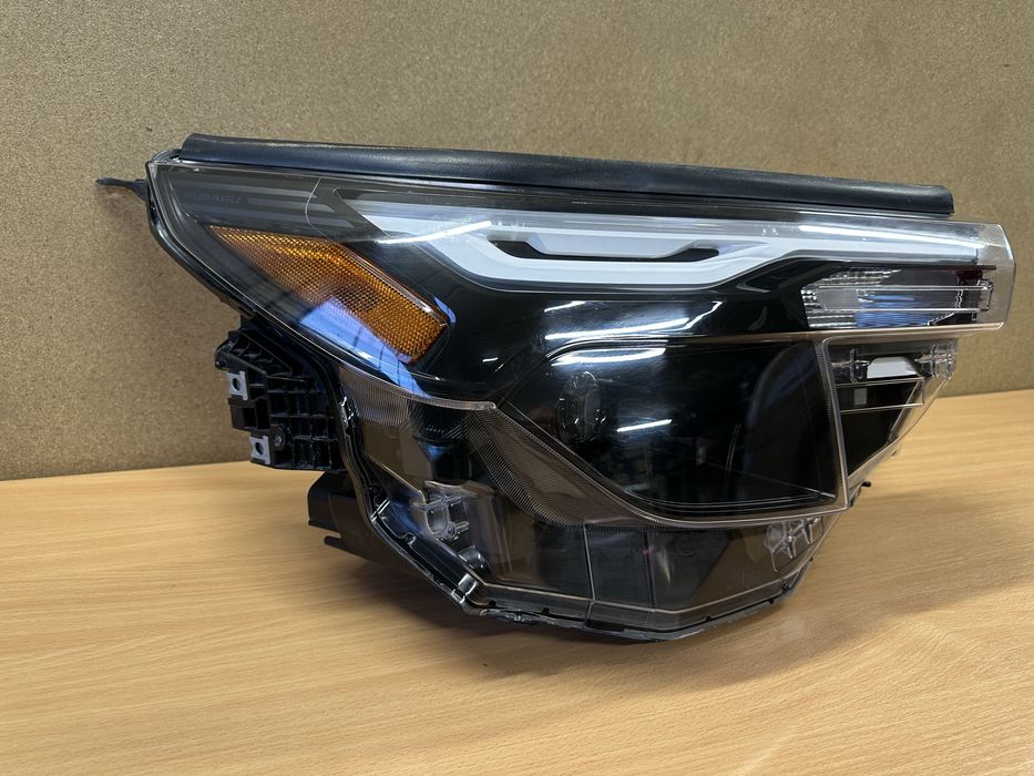 Фара права Subaru Forester SL 84001SL000 K5 2024 2025 2026