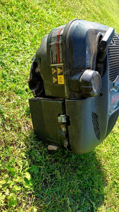 Silnik od kosiarki Briggs & Stratton 190cc