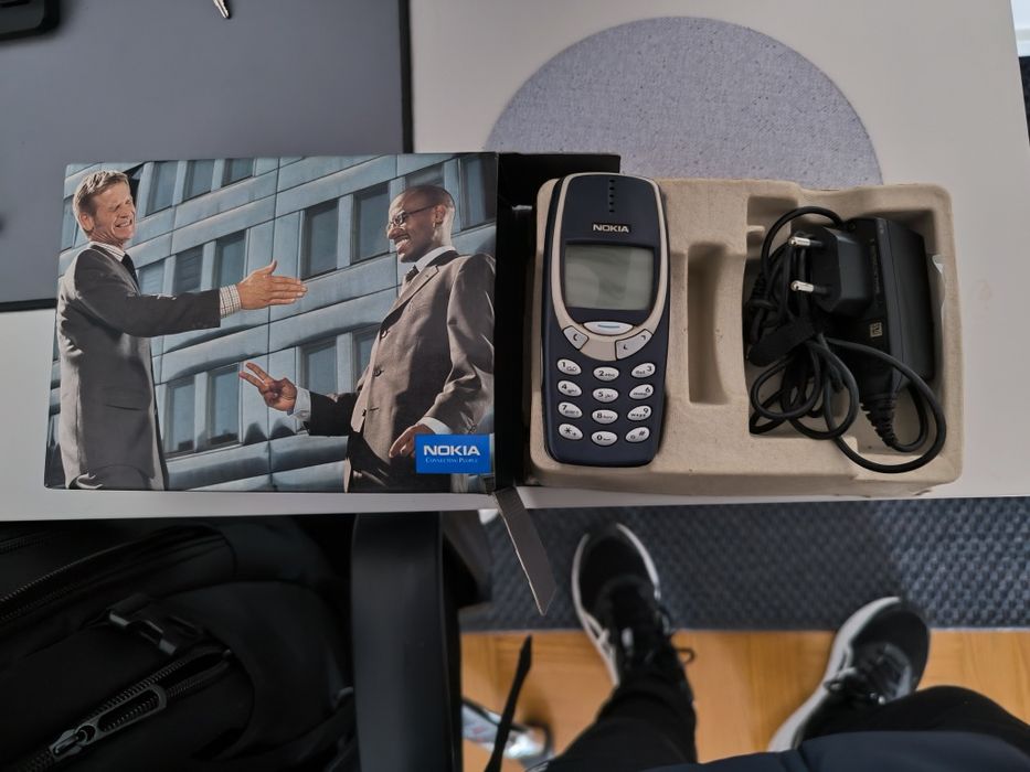 Nokia 3310 em caixa original