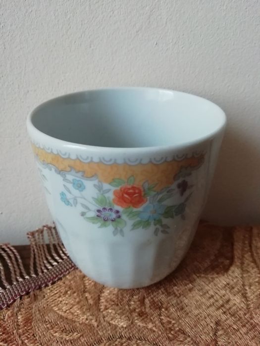 Kubek barowy do kawy lub herbaty z huty  "Karolina"